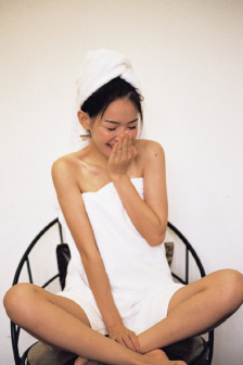 嘉嘉的丝袜美腿三部